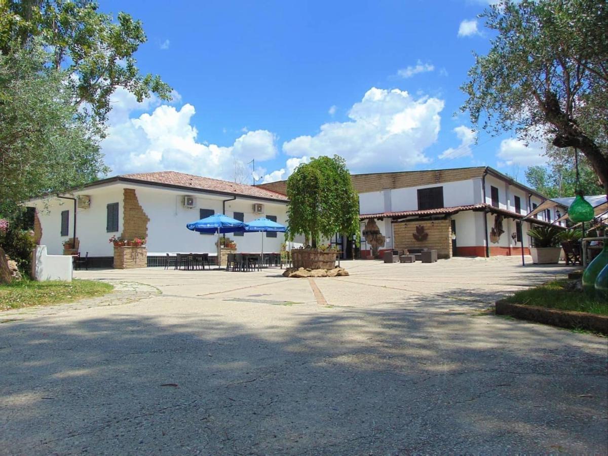 Casale Rurale Bed & Breakfast San Marco Evangelista Ngoại thất bức ảnh