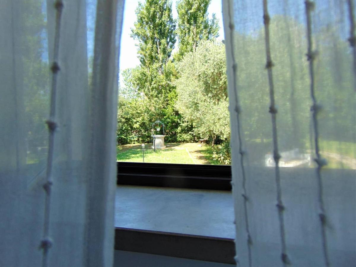Casale Rurale Bed & Breakfast San Marco Evangelista Phòng bức ảnh
