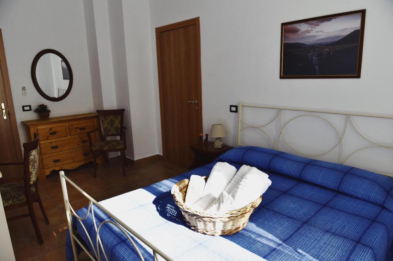 Casale Rurale Bed & Breakfast San Marco Evangelista Ngoại thất bức ảnh